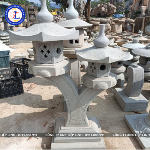 Đèn sân vườn - Mẫu 03